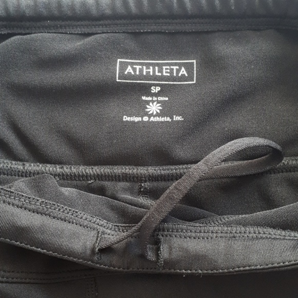 Athleta shorts - Picture 6 of 7